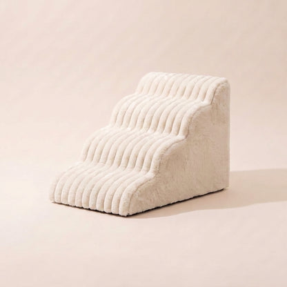 Low-rise foam dog stairs